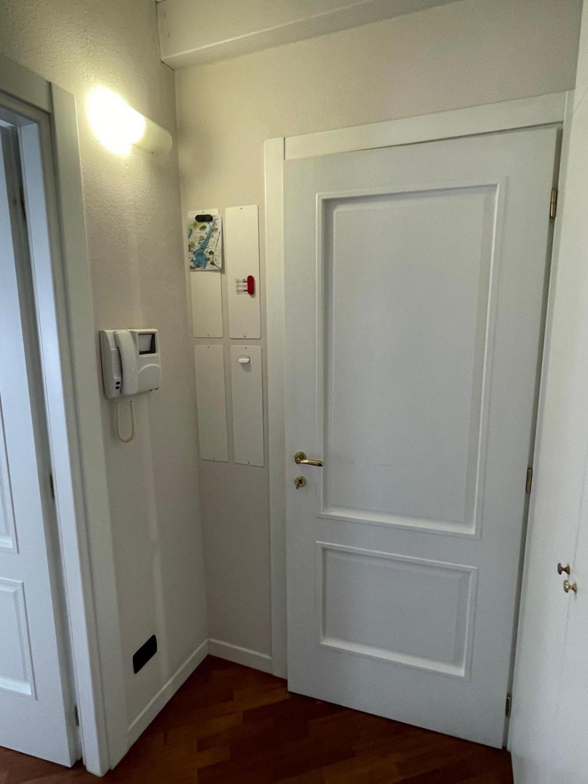 Amelie Apartment Desenzano del Garda Exteriör bild